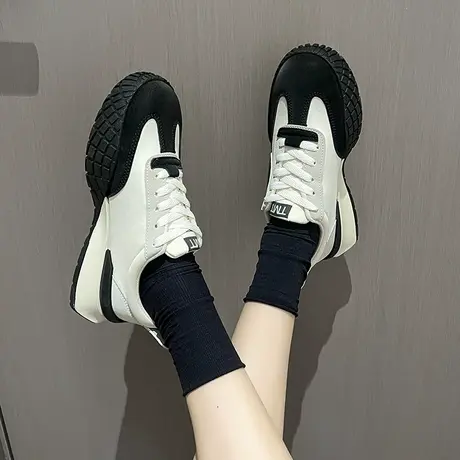 高级感运动鞋女2023新款秋季阿甘鞋软底轻便网红爆款华夫鞋子百搭商品大图