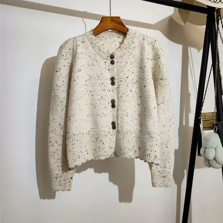 圆领花点针织开衫女秋冬新款宽松显瘦设计感小众洋气短款毛衣外套商品大图