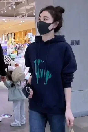 卡通大码加绒加厚连帽卫衣欧货新款休闲上衣2023秋季百搭减龄女装商品大图