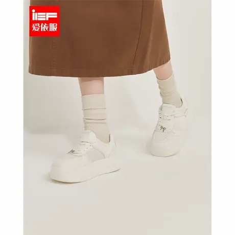 IEF/爱依服时尚女鞋2025夏季新款韩版时尚休闲风厚底增高小白鞋商品大图