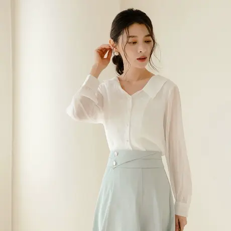 桔熊春秋季设计感微透条纹不对称荷叶领衬衫上衣女装大码AB16358商品大图