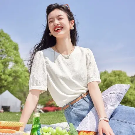 时尚气质短袖衬衫2023年夏季新款淑女温柔圆领显瘦通勤百搭上衣图片