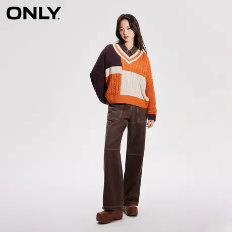 【直播专享】ONLY2023冬季新款时尚撞色落肩宽松长袖V领针织衫女商品大图