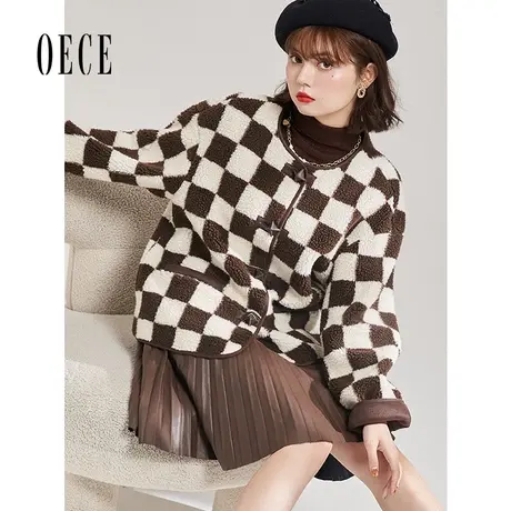 Oece复古棋盘格毛毛外套冬季新款女气质设计感格子大衣图片