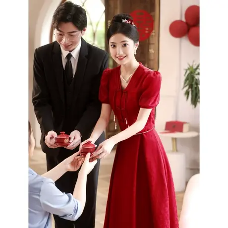 红色旗袍敬酒服2023新款新娘秀禾服嫁衣订婚礼服女中式两件套V领商品大图