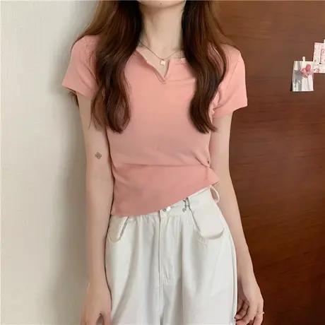 甜辣短款上衣纯欲女装短袖t恤设计感小众正肩2023年新款夏季ins潮图片