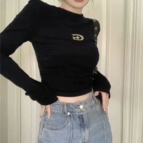 美式复古黑色正肩长袖t恤女春秋季纯欲风短款打底修身甜辣妹上衣商品大图