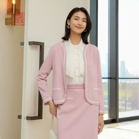 EP雅莹高端系列 红色小香风丝羊毛V领针织开衫 2024早春新款9103A商品大图