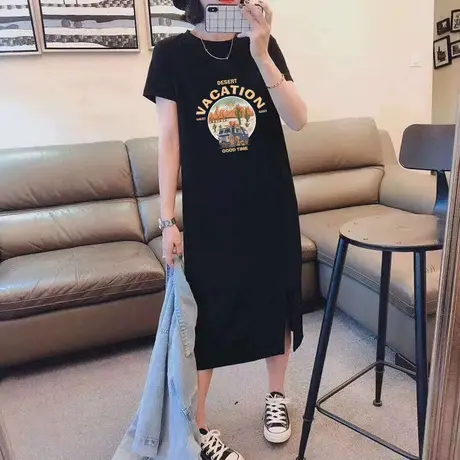 夏季新品女士大码黑色短袖t恤气质连衣裙开叉设计感韩版印花长裙图片