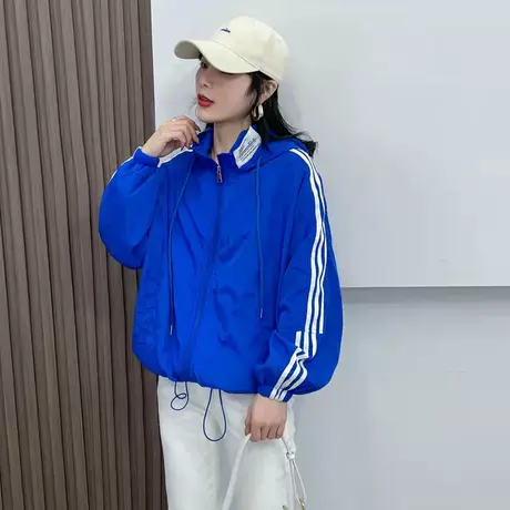 2023年韩版时尚条纹连帽风衣外套女春夏百搭宽松薄款拉链防晒上衣商品大图