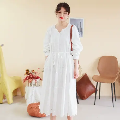 胖妹妹秋季2023宫廷风法式优雅连衣裙 大码微胖V领宽松满幅绣长裙商品大图