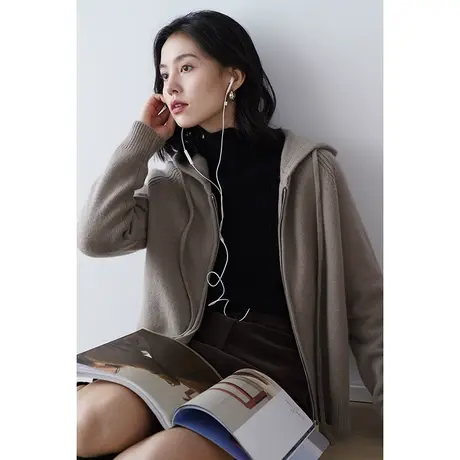 嘉茱莉2023秋季新款1OO羊毛针织开衫女连帽拉链针织上衣外套毛衣图片