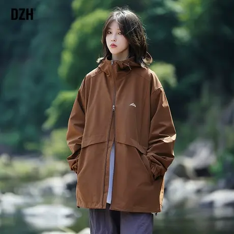 情侣咖色冲锋衣外套男春秋款户外爬山夹克男士2023新款登山服上衣商品大图