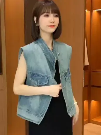 韩版设计感牛仔马甲女2023夏季新款港风做旧斜门襟短款背心外套潮商品大图