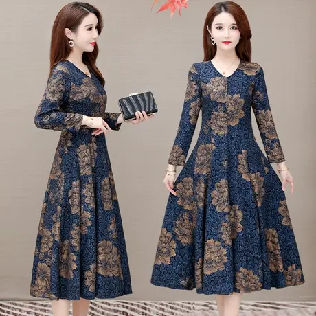 提花连衣裙子女2022秋冬季新款气质时尚女神范今年流行内搭打底裙图片