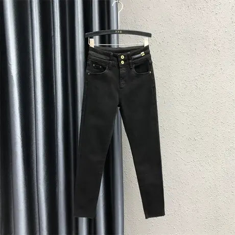 个性贴布铅笔裤女23秋冬新款金属装饰设计感高腰百搭加厚牛仔长裤图片