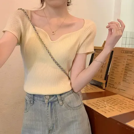 法式方领设计感短袖t恤女夏季小众修身显瘦针织衫短款气质上衣服图片