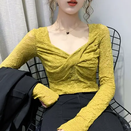 2024春秋新款法式方领上衣设计感洋气小衫百搭蕾丝打底衫女长袖潮图片