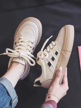 港风超火韩版小白鞋女鞋2023新款秋季爆款百搭厚底运动休闲板鞋子图片