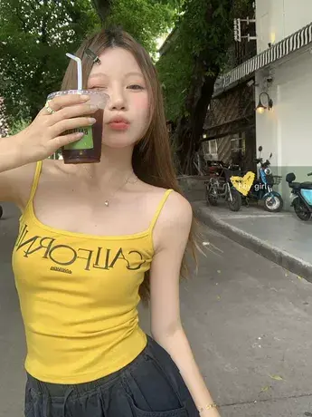 美式复古辣妹多巴胺吊带背心女2025夏季新款无袖上衣图片