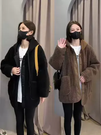 冬季新款拼接假两件羊羔毛夹棉连帽外套2023中长款宽松颗粒绒大衣图片