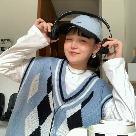 红续小个子日系学院风菱格无袖V领马甲背心针织衫女2023秋冬新款商品大图