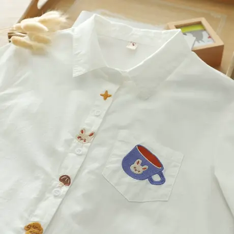 春装文艺小清新软妹减龄刺绣白色长袖衬衫女学生宽松百搭打底上衣商品大图