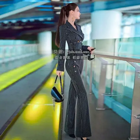 VJE干练气质OL西装套装女秋冬新款条纹抽绳外套喇叭裤两件套图片