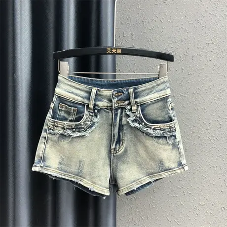 2023年秋季新款个性口袋铆钉装饰高腰设计感复古怀旧牛仔短裤热裤图片