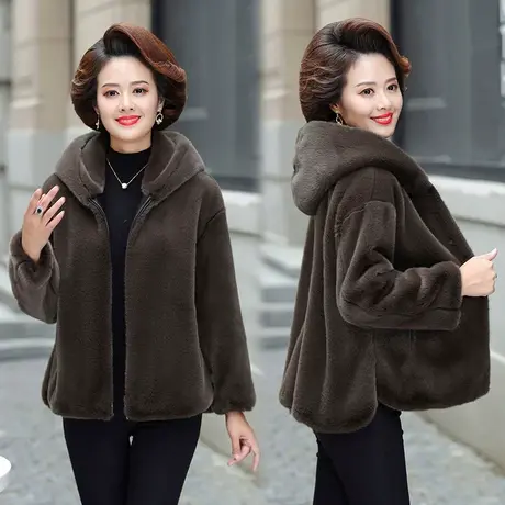 妈妈冬季洋气水貂绒外套仿皮草中老年女秋冬皮毛一体冬装短款衣服图片