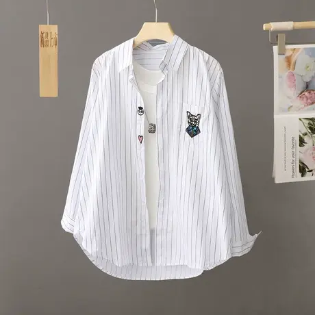 秋季新款白色条纹衬衫式薄外套女士宽松韩版设计感小众上衣开衫潮图片