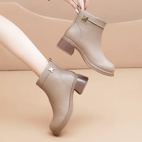 小皮鞋女2023新款秋天短靴时尚中跟大码女靴41一43真皮加绒靴子女图片