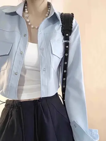 蓝色短款衬衫外套女气质小众设计感秋冬季外搭宽松小个子长袖体恤图片