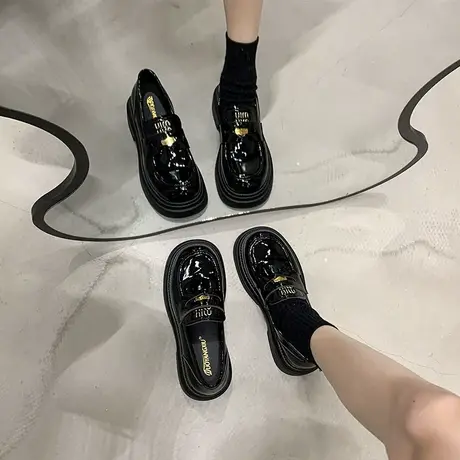 乐福鞋女一脚蹬2024新款复古英伦风厚底单鞋配裙子粗跟黑色小皮鞋图片