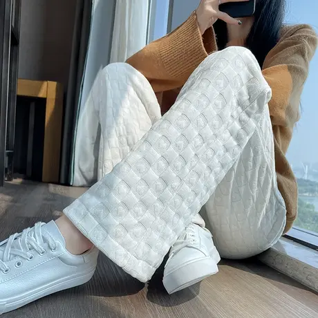 米白色棋盘格阔腿裤女秋冬新款高腰直筒宽松显瘦休闲雪尼尔拖地裤图片