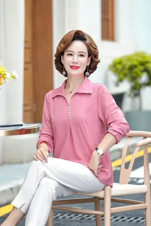 2024新款妈妈春秋雪纺小衫洋气中老年女春装时尚宽松50岁大码衬衫图片