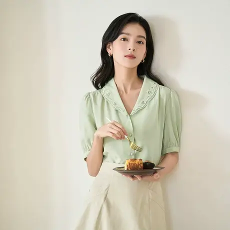 茵曼减龄清新衬衫2023夏女装新款绣花青果领泡泡袖显瘦小衫上衣商品大图