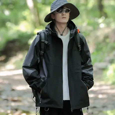 冲锋衣外套男士秋冬季2023新款工装撞色户外连帽夹克情侣装上衣服商品大图