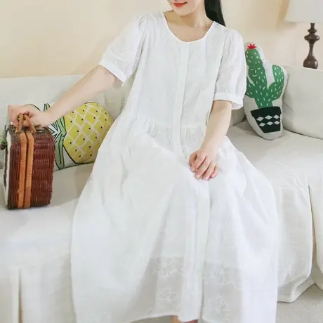 胖妹妹夏季2023新品满幅绣全棉连衣裙 大码微胖宽松圆领短袖长裙商品大图