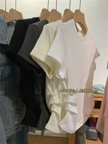 每年都会入的辣妹tee! 修身显瘦正肩不规则褶皱短款小个子短袖t恤图片