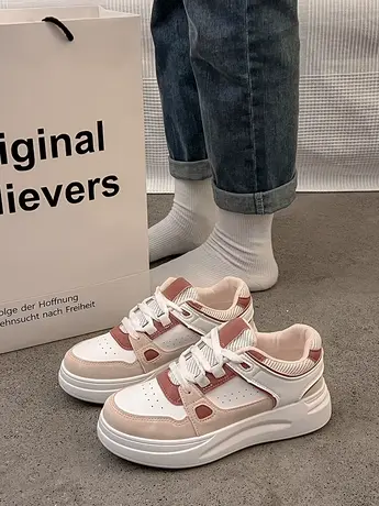 高级感厚底港风小白鞋女2023春夏新款网红设计感小众防滑休闲板鞋商品大图