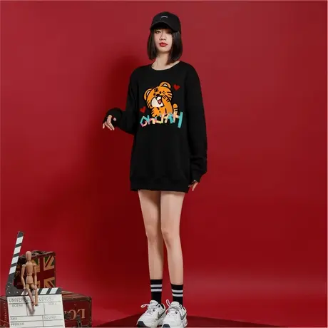 Ohlyah秋冬黑色无帽卫衣女2023年新款新年虎年小众宽松上衣ins潮商品大图