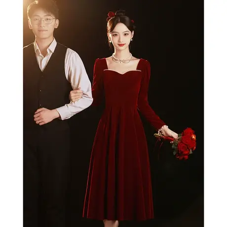 冬季敬酒服新娘酒红色丝绒2023新款小个子礼服平时可穿订婚连衣裙商品大图