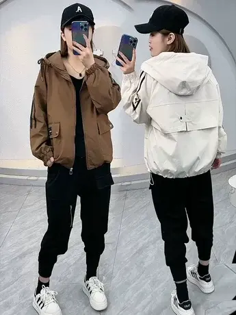 冲锋衣外套女2023年春季新款设计感气质修身小个子连帽夹克棒球服图片