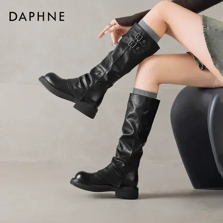 达芙妮黑色靴子女冬季长筒靴2026新款加绒堆堆裤管厚底高筒骑士靴图片
