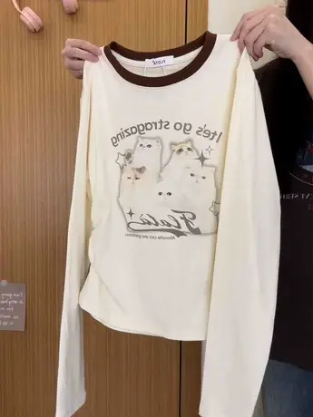 红续卡通猫咪字母拼色长袖T恤女日系学院风收腰打底上衣秋冬新款图片