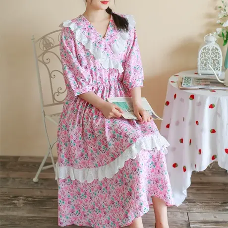 胖妹妹夏季2023新品法式V领花边连衣裙 加大码文艺复古拼接长裙商品大图