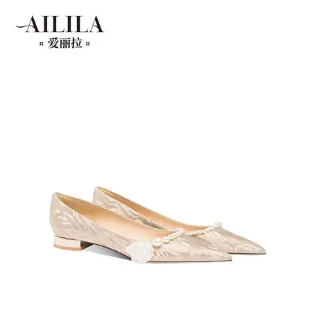 爱丽拉香槟色平底婚鞋女2025新款大码春季禾秀婚纱两穿新娘不累脚图片