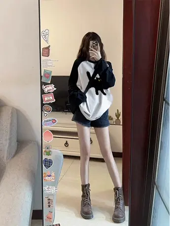 白色仿棉长袖t恤2023早秋新款欧货女装冬季内搭打底衫撞色上衣服图片