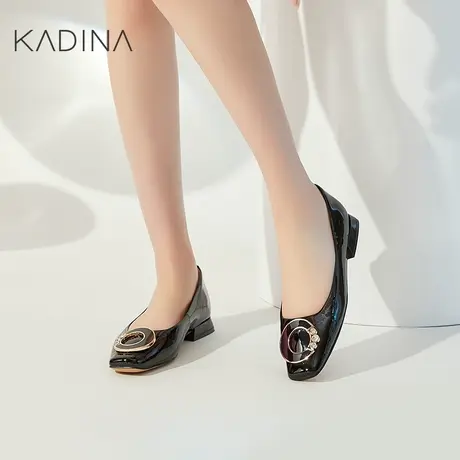 卡迪娜23年春季新款上班女真皮单鞋饰扣简约低跟时装鞋KS232307图片